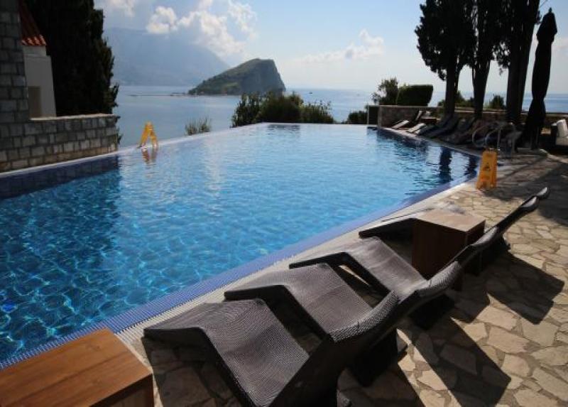 avala resort villas 2